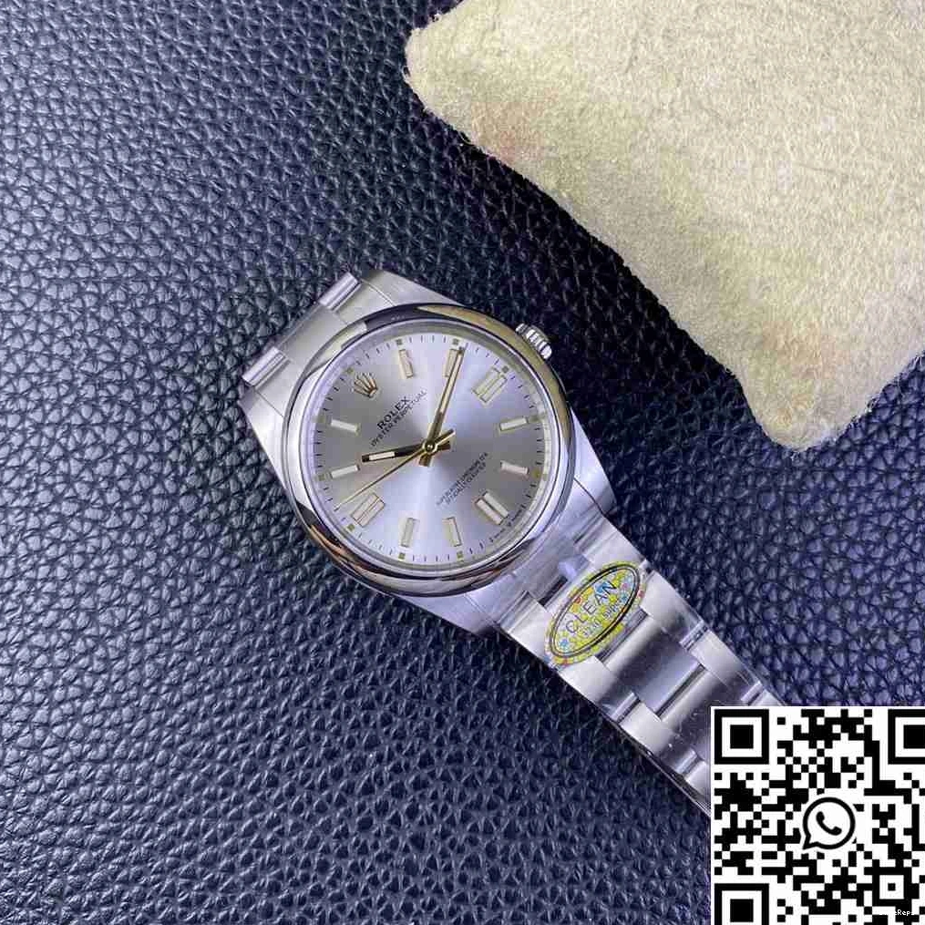 Silver Oyster Factory Dial Perpetual Rolex Clean 41MM M124300-0001 0925